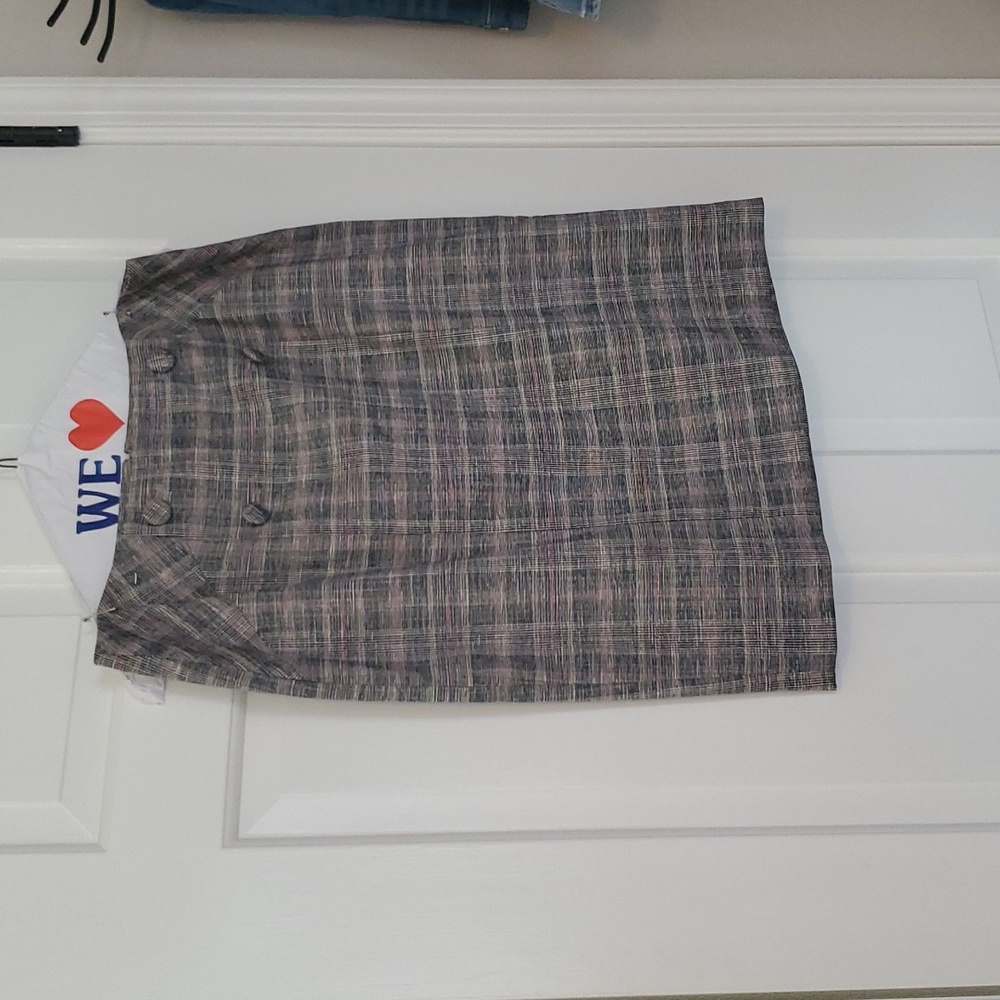 whbm skirt